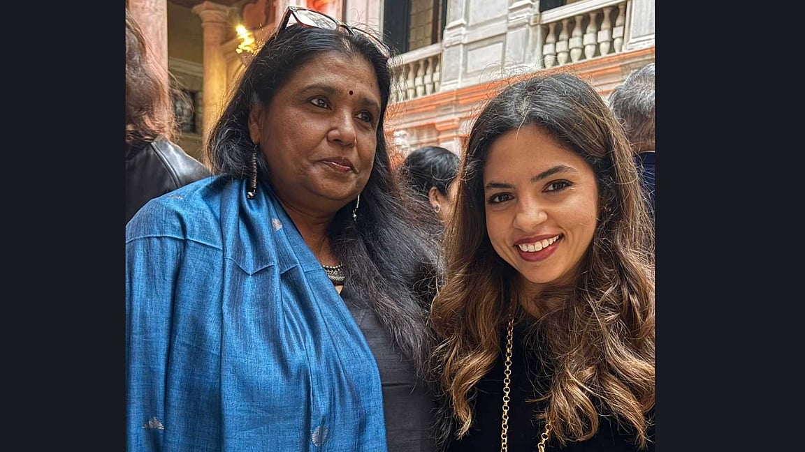 Deviina Dalmia (right) with artist Sujata Bajaj