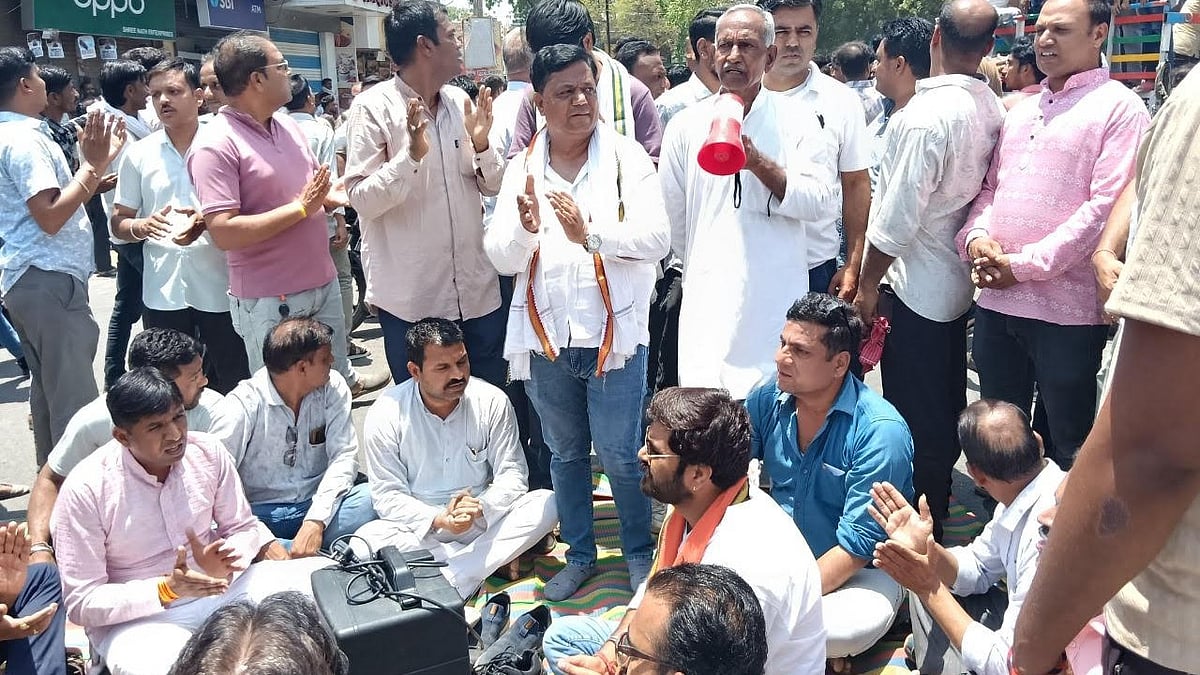 Massive Fire Triggers Protest In Sitamau, Losses Worth Lakhs Of Rupees