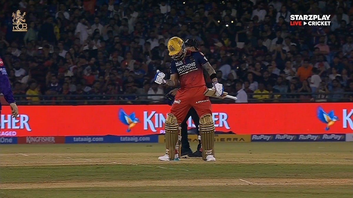 Virat Kohli Celebrates First Run After Back-To-Back Ducks During RCB Vs KKR Clash At Raipur | VIDEO