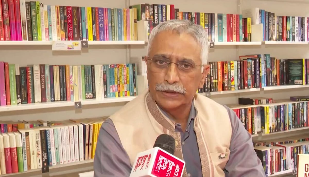 Former Army Chief MM Naravane Backs Dialogue With Pakistan, Says India Believes In Peace But Will Use Force If Needed
