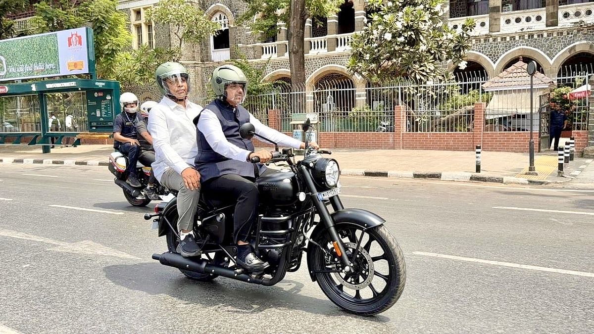 Maharashtra CM Devendra Fadnavis Arrives At Vidhan Bhavan On Bike; Rides Along With Minister Ashish Shelar - VIDEO