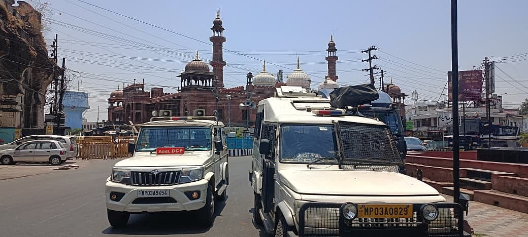 Police deployed outside masjid in Bhopal