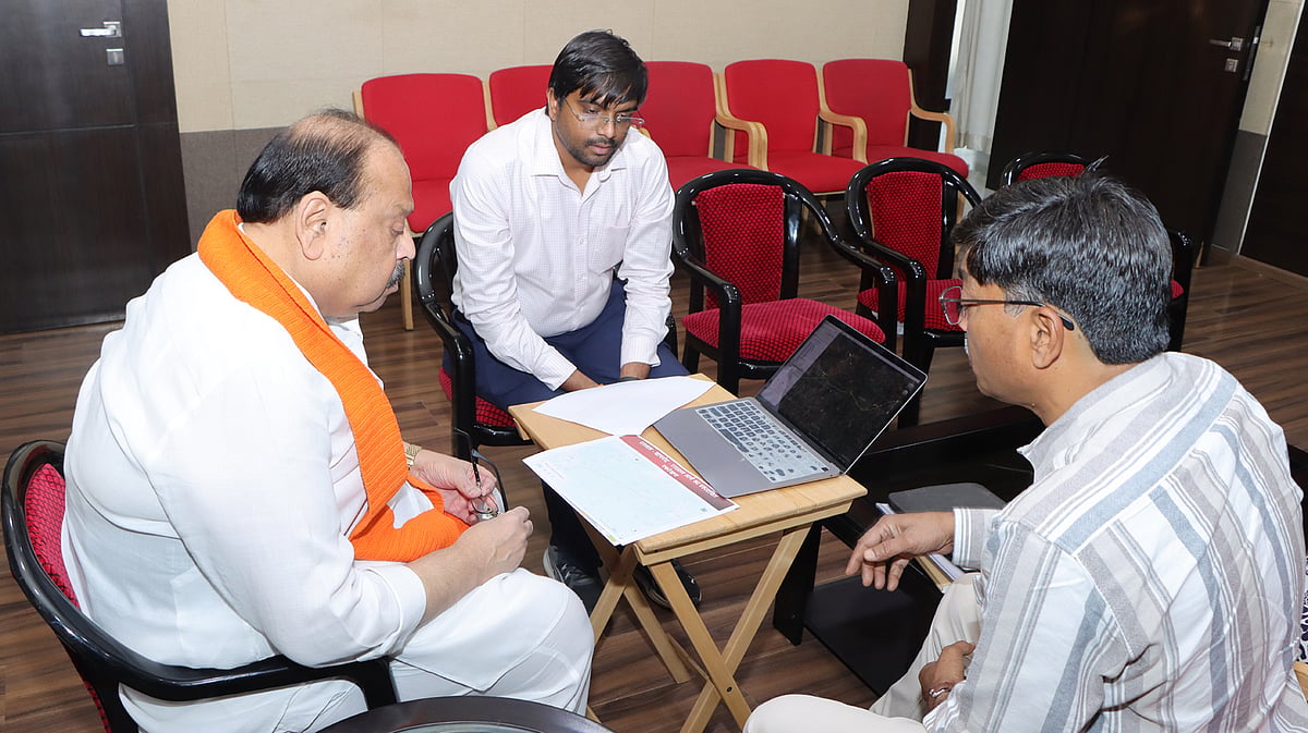 Cabinet Minister Chetanya Kasyap Reviews The Ratlam-Khachrod Four-Lane Project In Ratlam | FP photo