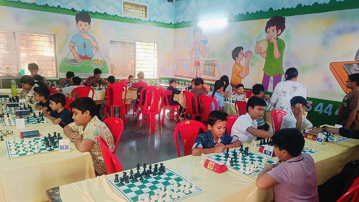 Chess Tournament Held In Memory Of Late PC Porte In MP's Harda