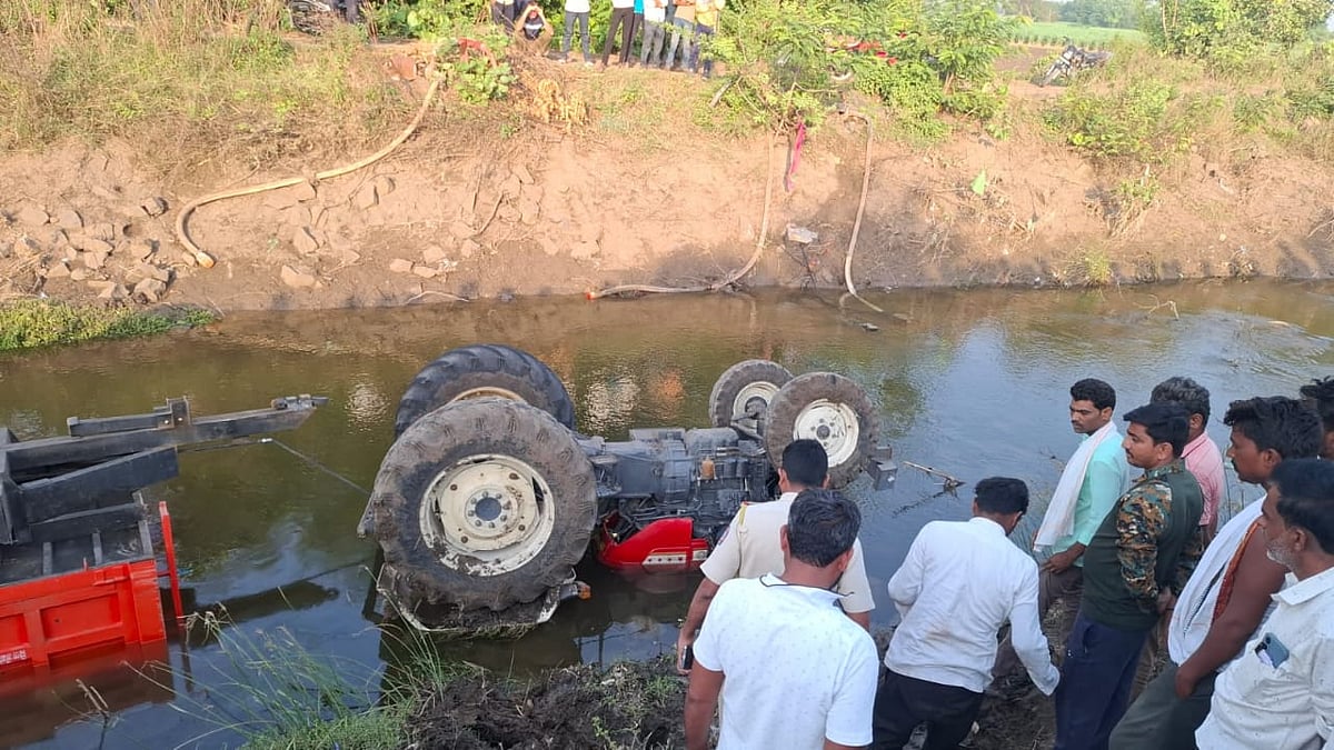 18-Year-Old Youth Dies After Tractor Falls Into Lake In Hingoli District
