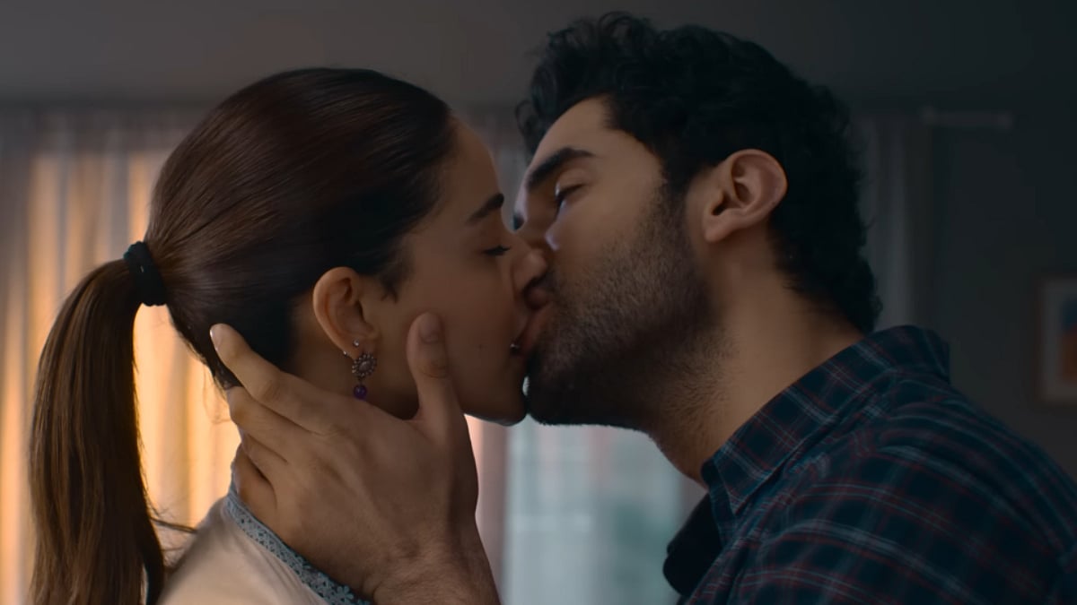 Ananya Panday-Lakshya Starrer Chand Mera Dil Gets U/A 16+ Certificate; Kissing Scenes Censored: Report