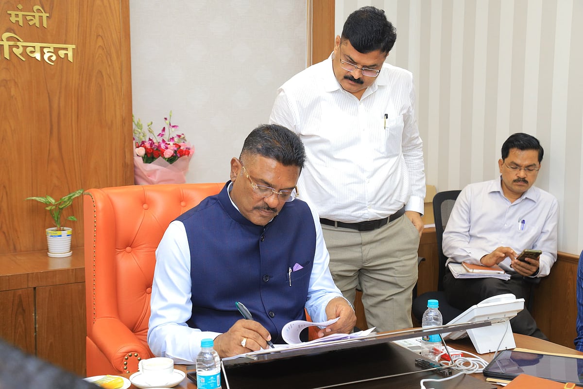 Good News! Maharashtra ST Bus Fare Hike Not Immediate Despite Rising Diesel Costs, Says Minister Pratap Sarnaik
