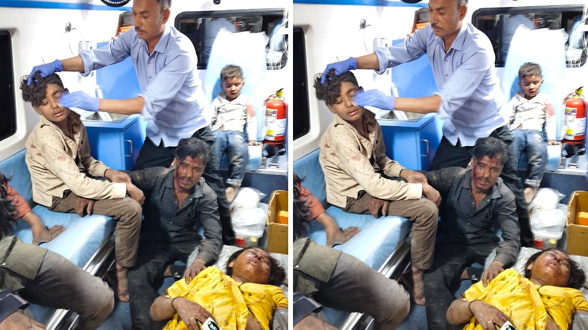 Pickup Vehicle Carrying Labourers Overturned - Woman Labourer Was Killed And Eight Were Injured