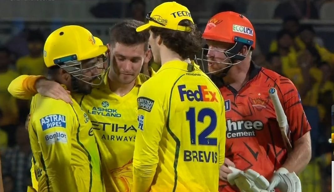 IPL 2026: Sanju Samson Loses Cool After Heated Exchange With Heinrich Klaasen During CSK vs SRH Match | Video
