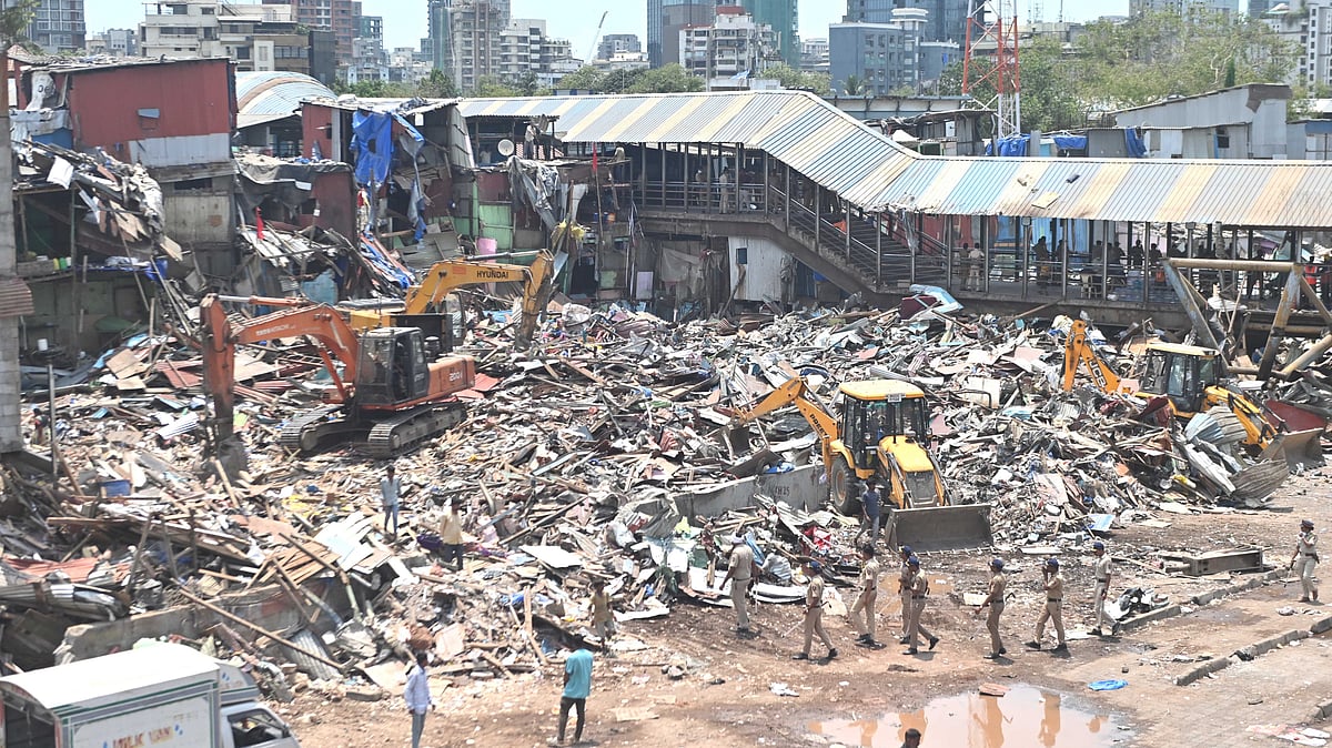 Western Railway Moves Toward Rehabilitation Of Nearly 100 Eligible Gareeb Nagar Slum Families After Demolition Drive In Bandra East