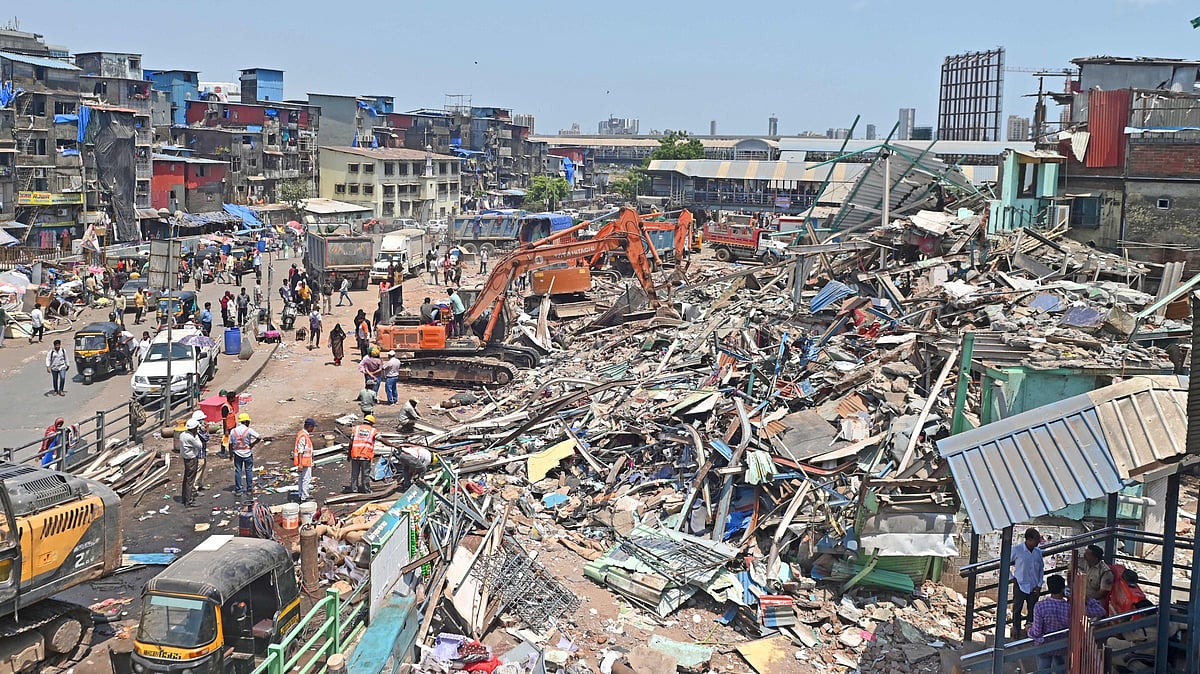 Stone-Pelting During Bandra Demolition Drive: 16 Held, Attempt To Murder Charges Invoked