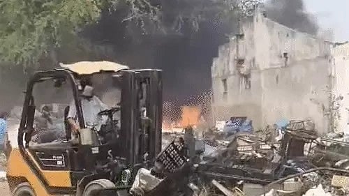 Massive Fire Breaks Out At Plastic Factory In Pithampur; Blaze Started From Thinner & Paint Drums In Scrap Yard; 6 Fire Brigades Roped In
