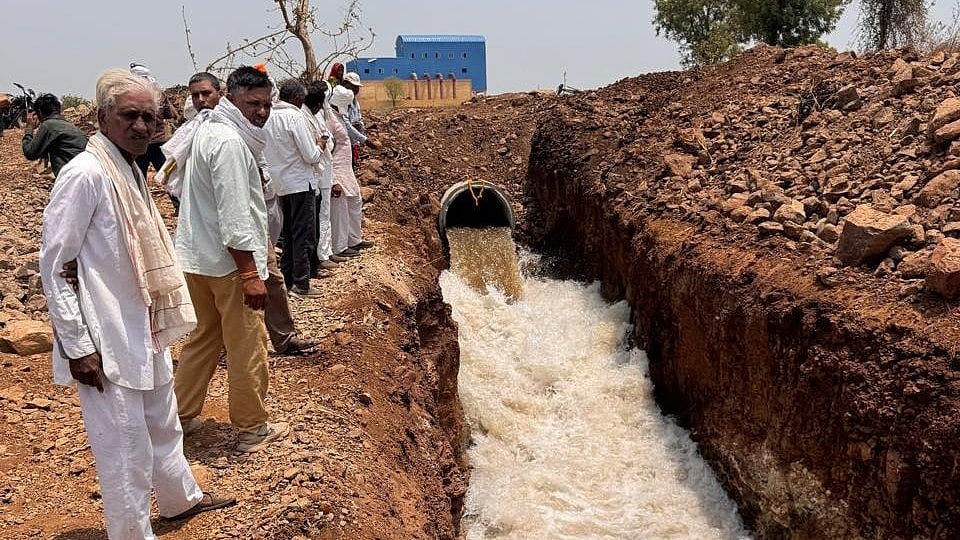 Narmada Water Reaches Farmlands: Farmers Expressed Happiness Over The Development In Bhikangaon