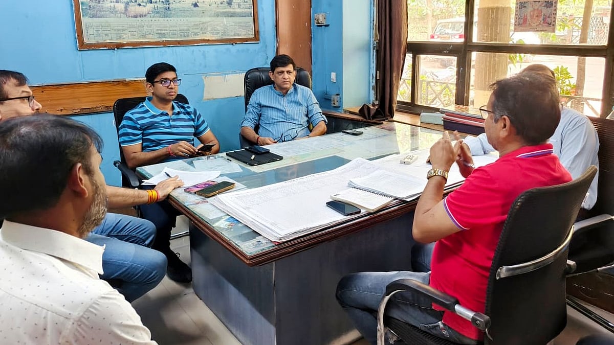 Indore Mayor Pushyamitra Bhargav Stresses Speedy Disposal Of Water Supply Complaints