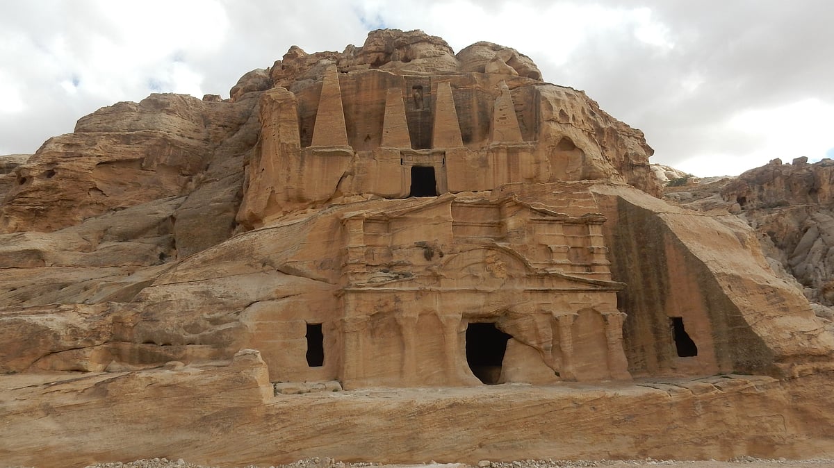 48 Hours In Petra: Exploring Jordan’s Rose Gold Ancient City