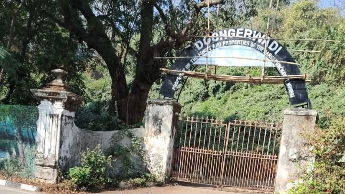 Mumbai Crime: Parsi Trust Files FIR Over Alleged Trespass And Filming Inside Tower Of Silence Cemetery On Malabar Hill