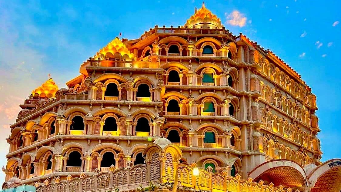 Where Is Swarved Mahamandir? Know About The World's Largest Meditation Centre In Varanasi