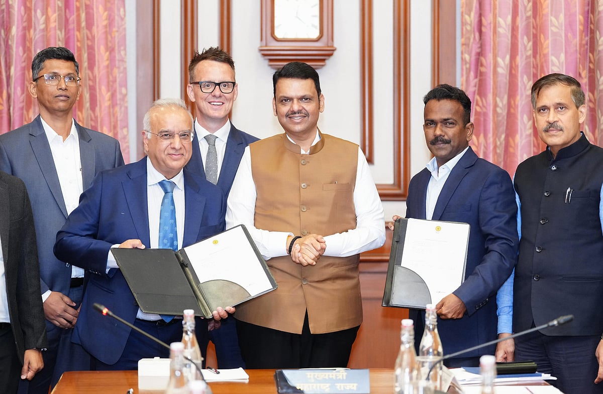 Maharashtra CM Devendra Fadnavis Signs ₹400 Crore Climate Investment Deal With Aggreko India In Pune
