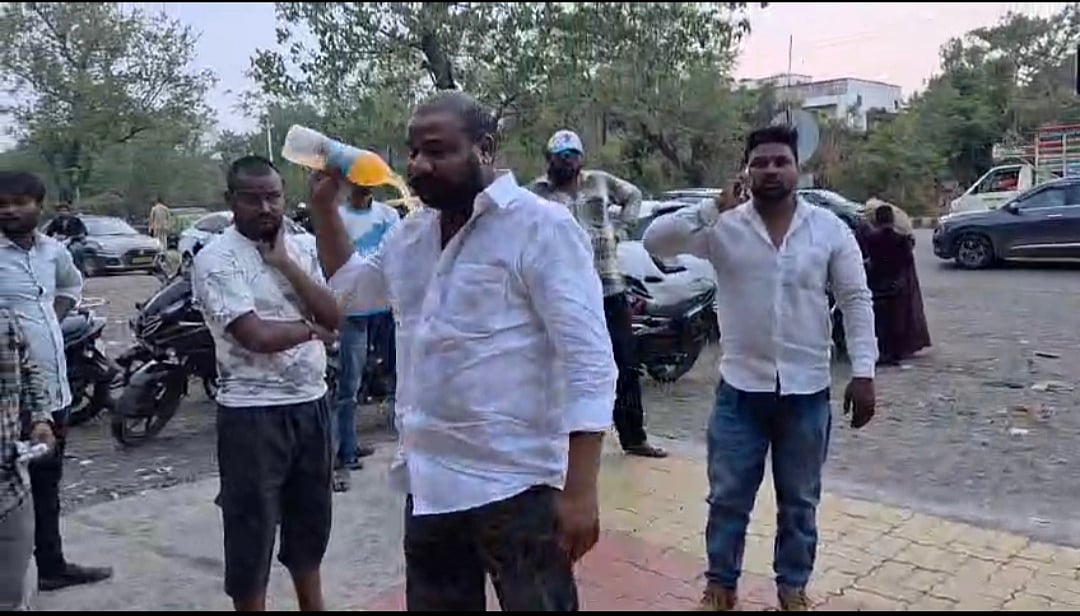 Chhatrapati Sambhajinagar: Man Attempts Self-Immolation Outside Waluj Police Station