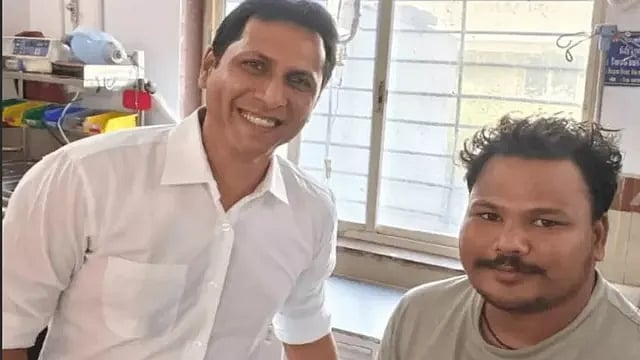 700km Journey For Love Ends With Collector Selfie In Datia