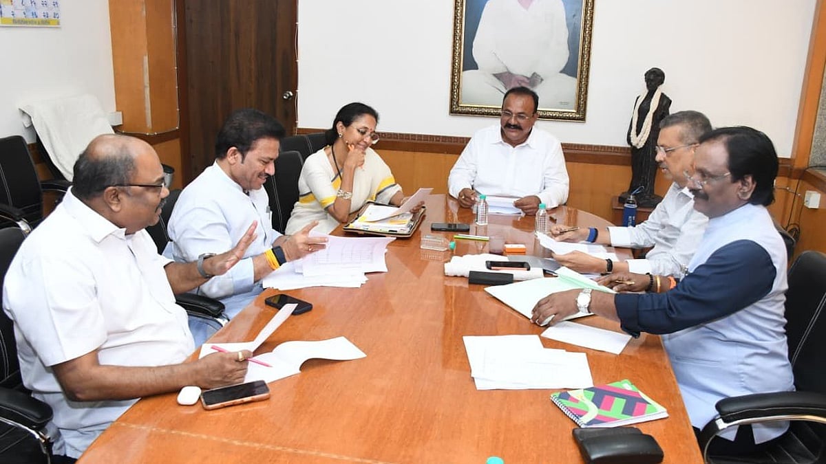MVA Finalises Seat-Sharing For 17 Maharashtra Council Seats As Ruling Mahayuti Continues To Struggle With Infighting
