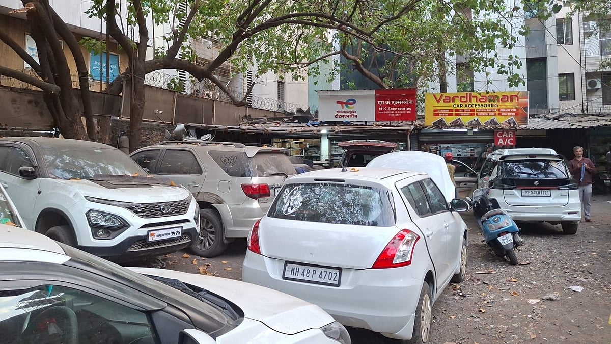 Bombay High Court Admits Plea Against Encroachment Of Christian Cemetery Land In Thane