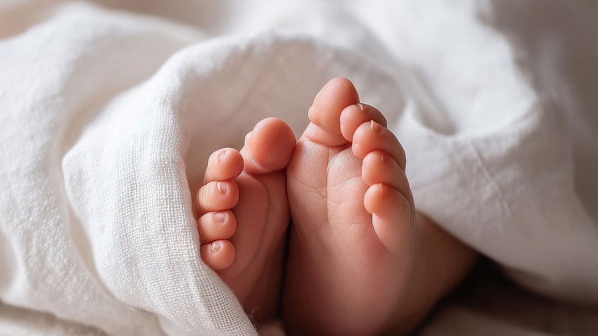 Mumbai Shocker! Newborn Baby Found Abandoned Inside Ghatkopar's Rajawadi Hospital Washroom; Case Registered