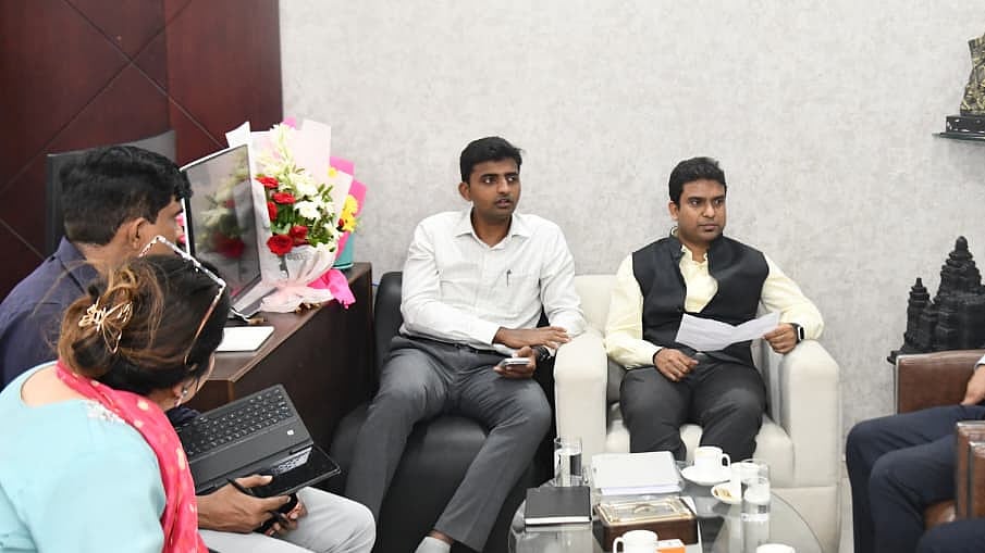 Census Directorate Team Reviews Enumeration Work In Chhatrapati Sambhajinagar