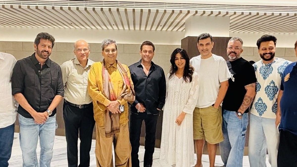 Maatrubhumi FIRST Review: Salman Khan's Film Gets Thumbs Up From Subhash Ghai, Says 'Touching Story Of Soldiers Of India & China...'