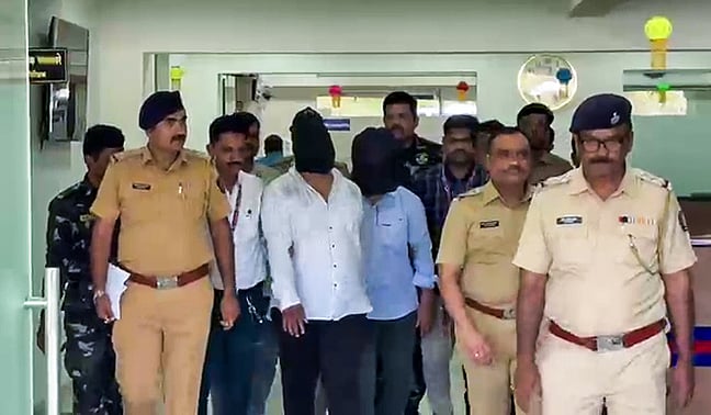 CID Forms 5 Teams To Crack Pune Toxic Liquor Network; 20 More Suspects Under Scanner