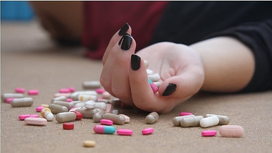 17-Year-Old Girl Dies During Treatment After Consuming Sulphas In Bhopal