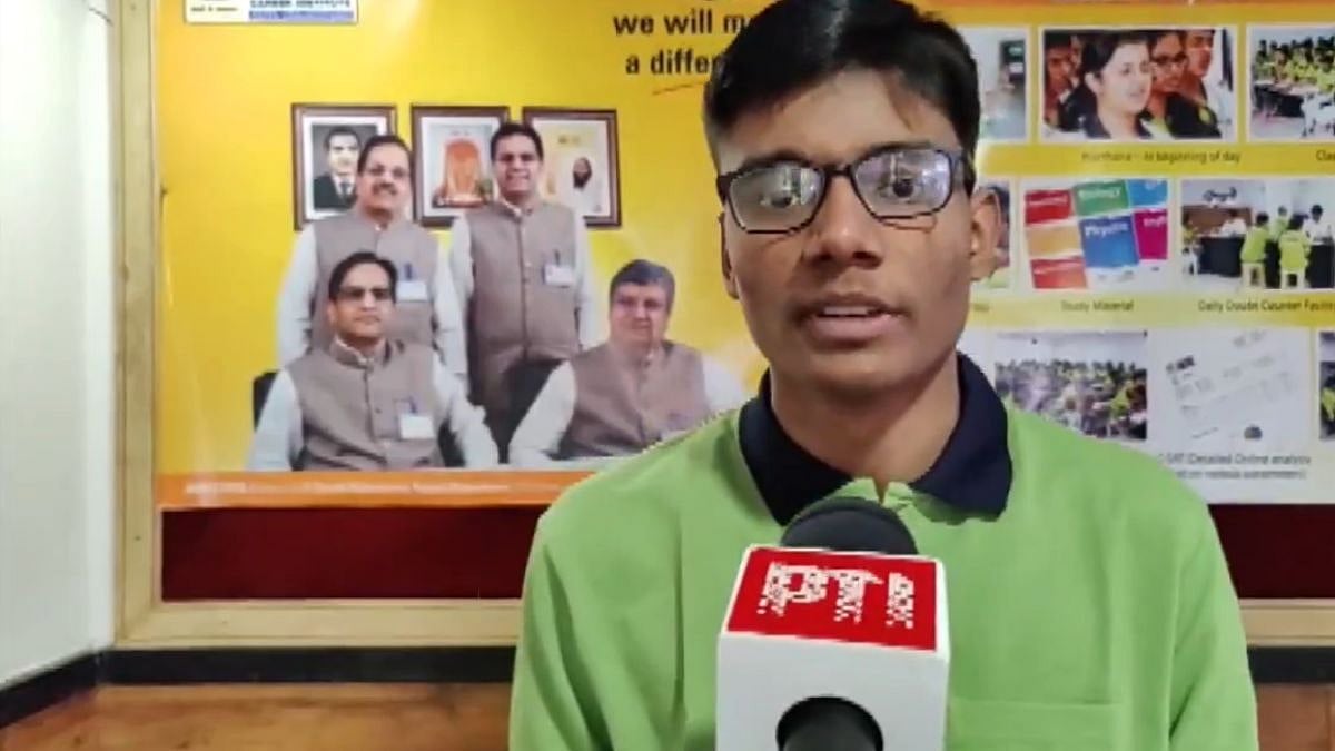 Gaya Student Shubham Kumar Tops JEE Advanced 2026, Credits Focus & Social Media Abstinence | Video