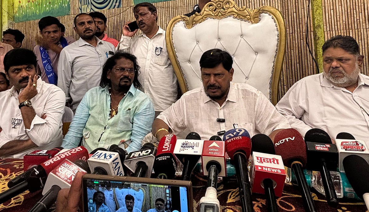 Ramdas Athawale Seeks Legalising Hand-Brewed Country Liquor To Prevent Hooch Deaths, Generate Revenue For States