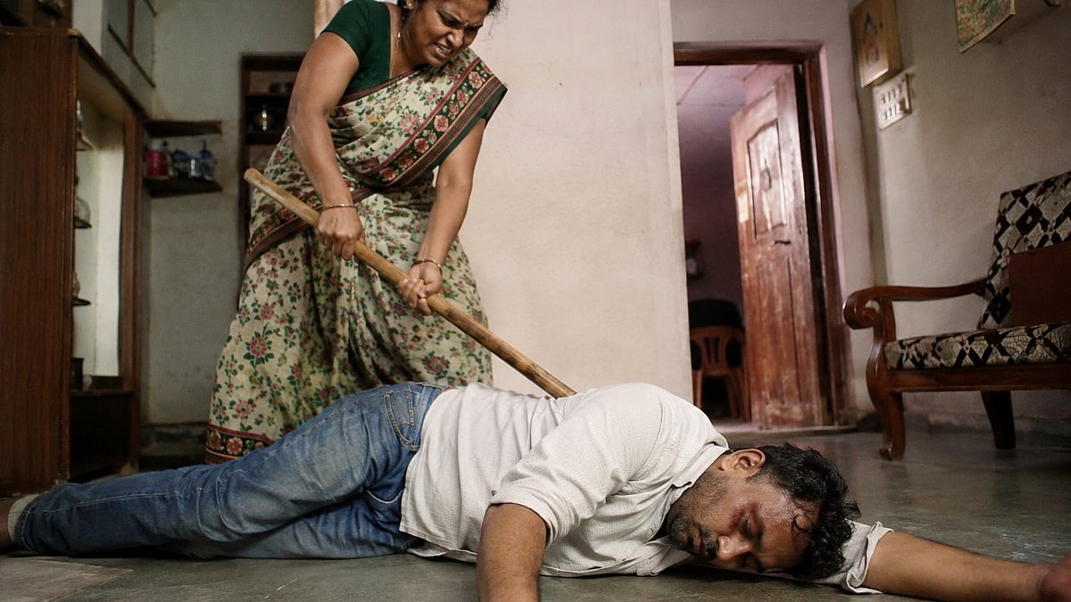 Wife Beats Husband To Death With Sticks In MP's Chhatarpur, Then Surrenders Herself To Police 