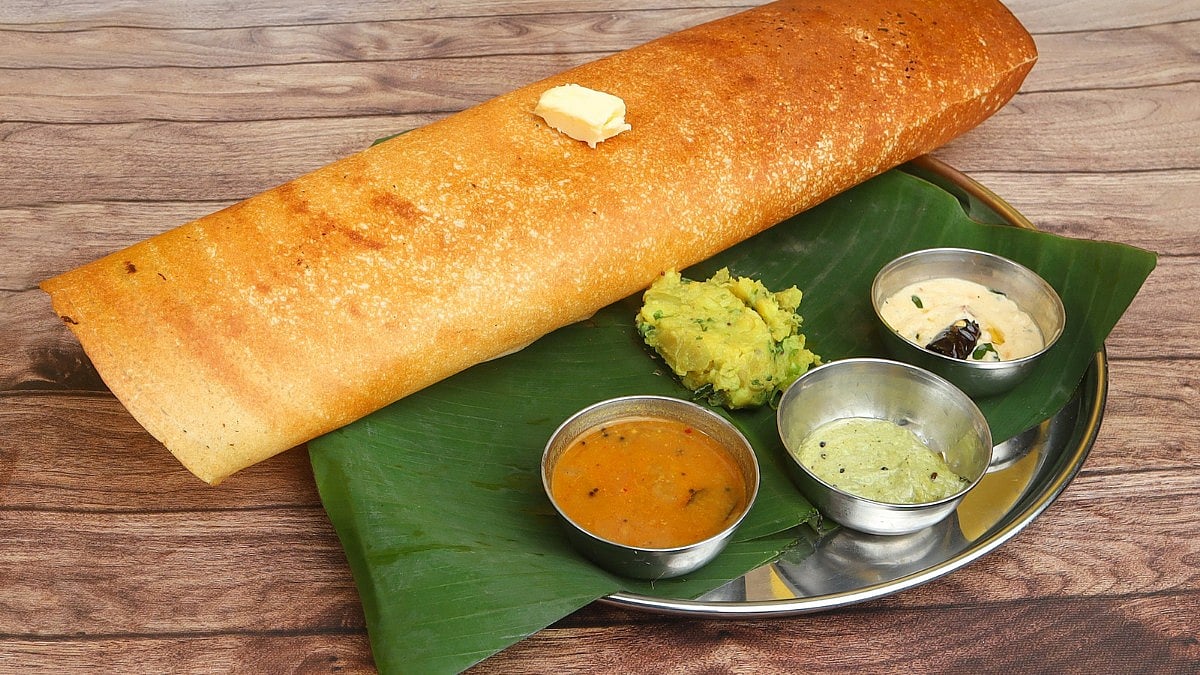 Food Trotter: From Butter-Laden Bennes to Classic Neer—Mumbai’s Must-Try Spots