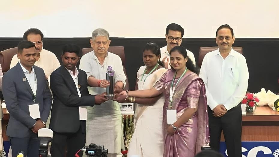Nashik: Nimbale Gram Panchayat Ranked Second In India For Good Governance, Honoured With National Panchayat Award