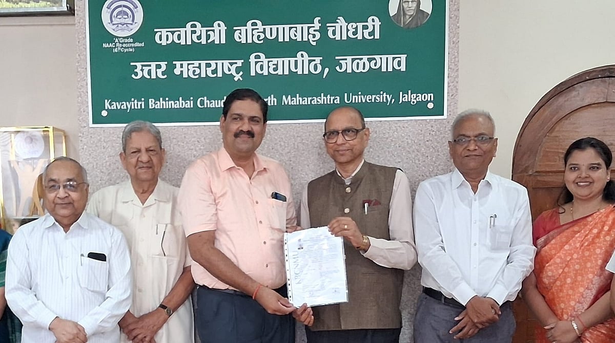 Jalgaon: Devdutt Gokhale Awarded PhD For Research Linking Shivaji Maharaj’s Forts To Contemporary Work Culture