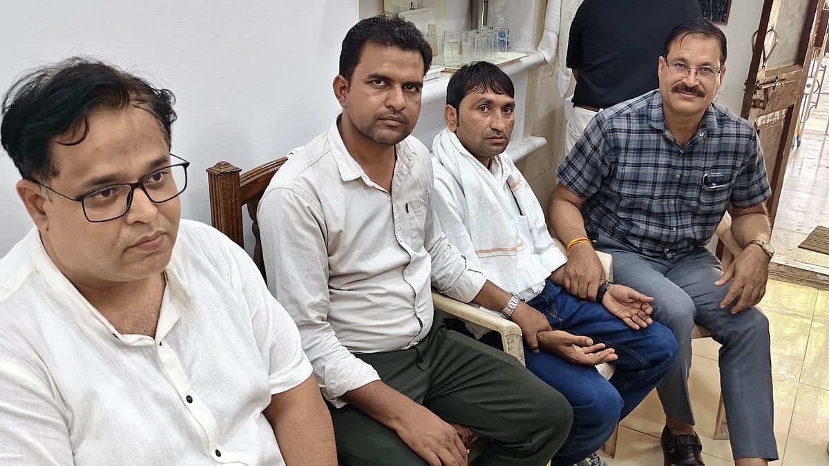 Maheshwar Engineer Caught Taking ₹4,000 Bribe 