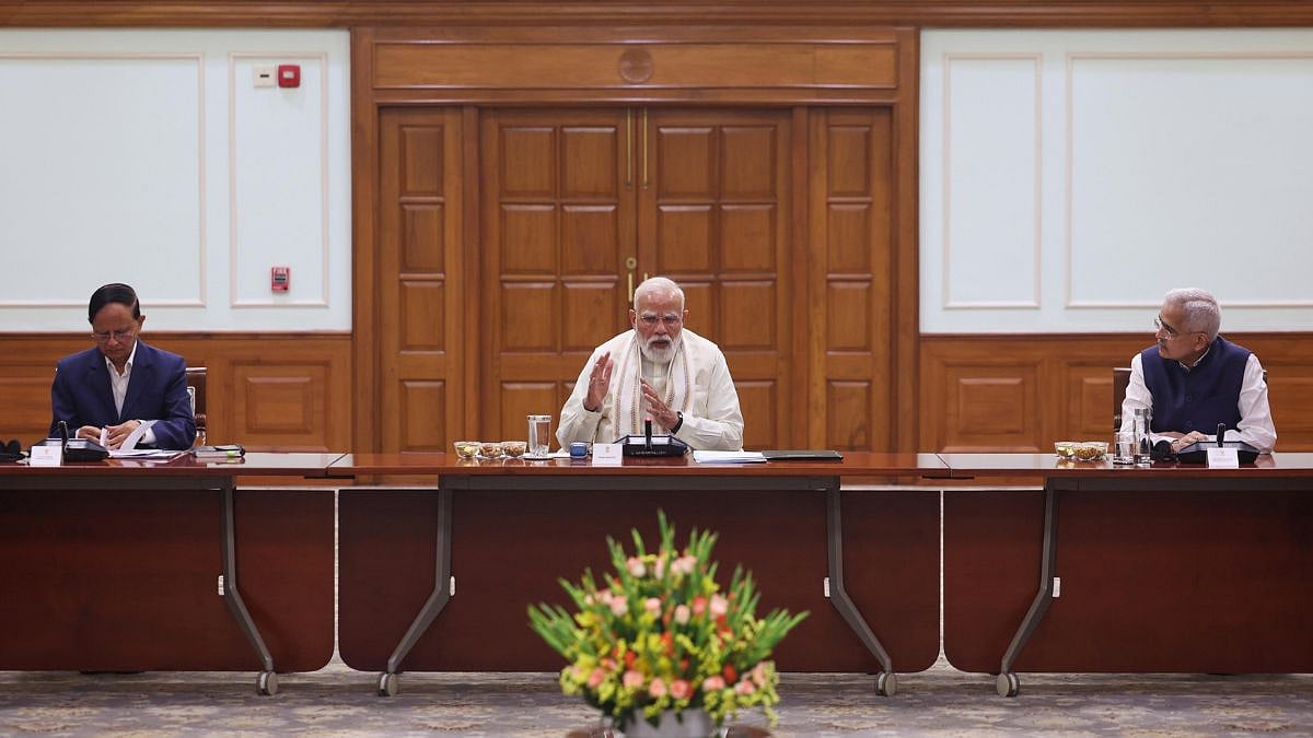 PM Narendra Modi Chairs EAC-PM Meeting On Sustaining India’s Growth Amid West Asia Conflict & Global Economic Uncertainty