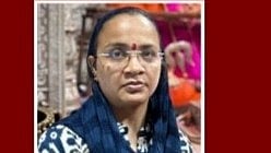Jalgaon: Legislative Council Contest Hinges On Nashik Outcome; Rebel Reshma Kale Stands Firm On Withdrawal Condition