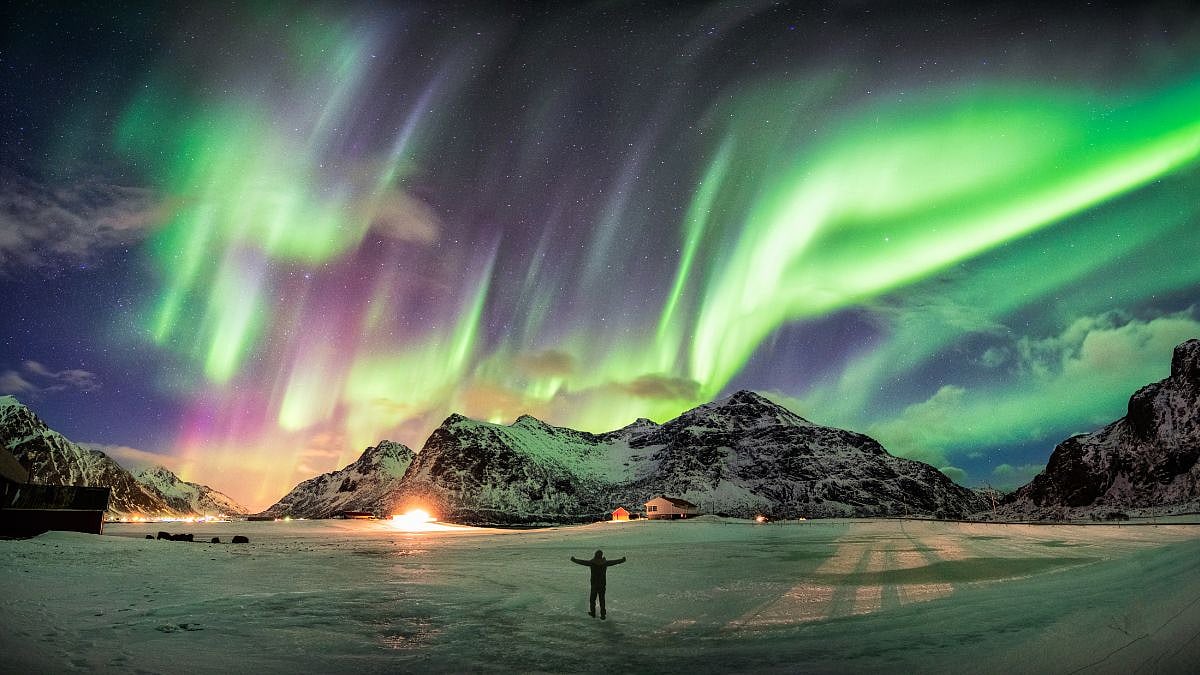 Solar Storm Alert 2026: Powerful Sun Eruption Could Light Up Indian Skies 