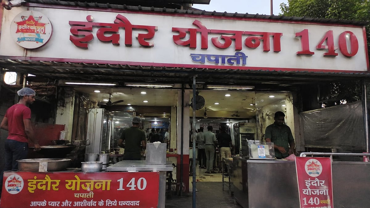Scheme 140— Where Indore's New-Age Food Culture Comes Alive; Check Some Best Delicacies