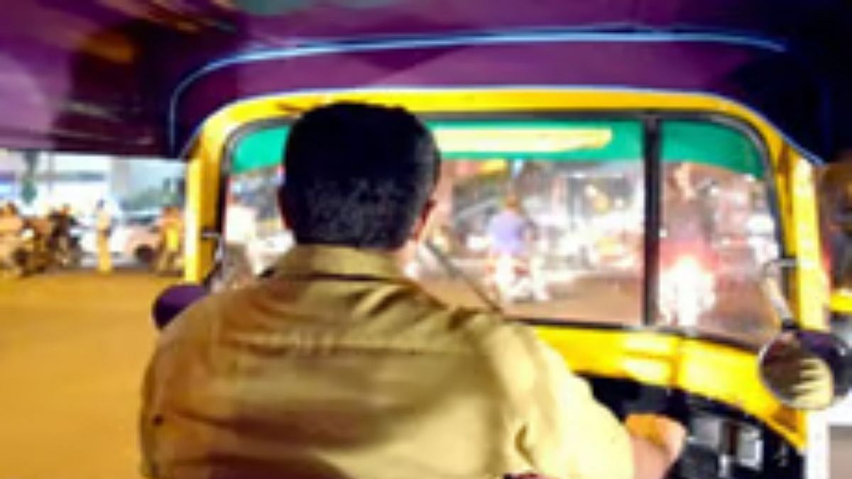 Mumbai Entrepreneur Accidentally Pays ₹15,682 For ₹156 Auto Fare; Here's What The Driver Did Next