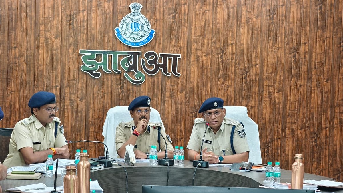 Deputy Inspector General Of Police Manoj Kumar Orders Action On Women's Crimes In Jhabua