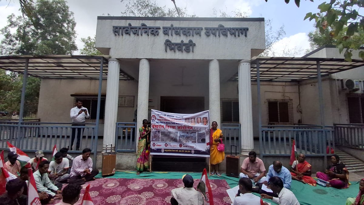 Bhiwandi Villagers Protest Alleged Corruption In ₹2 Crore Road Project; Cracks Appear Days After Completion