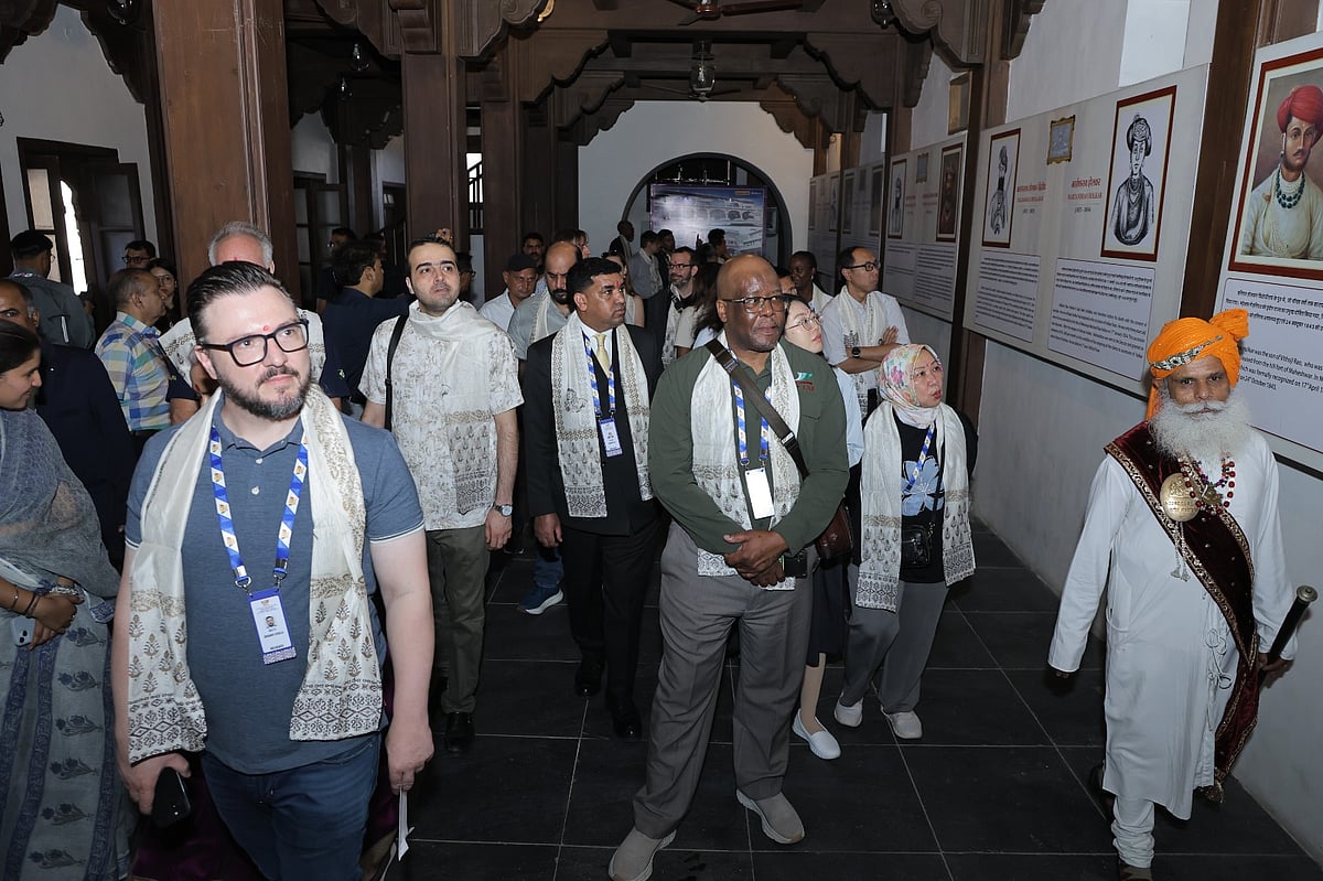 BRICS 2026 Day-2: Delegates From 20 Countries Explore Indore's Rajwada Palace, Enjoy Malwa Folk, Sampled Mangoes -- VIDEOS