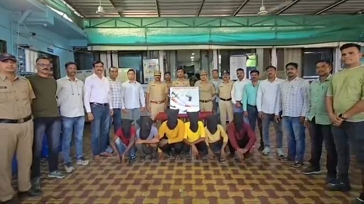 Jalgaon: Special Early-Morning Crackdown Against Irani Gang And Other Criminals In Bhusawal