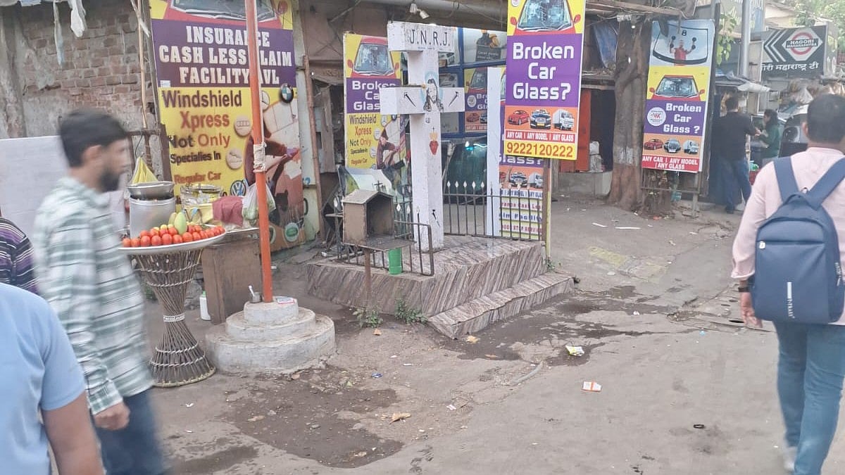 Irla Holy Cross Shrine Faces Threat From S V Road Widening; Custodians Allege Heritage Violation And No Notice From BMC