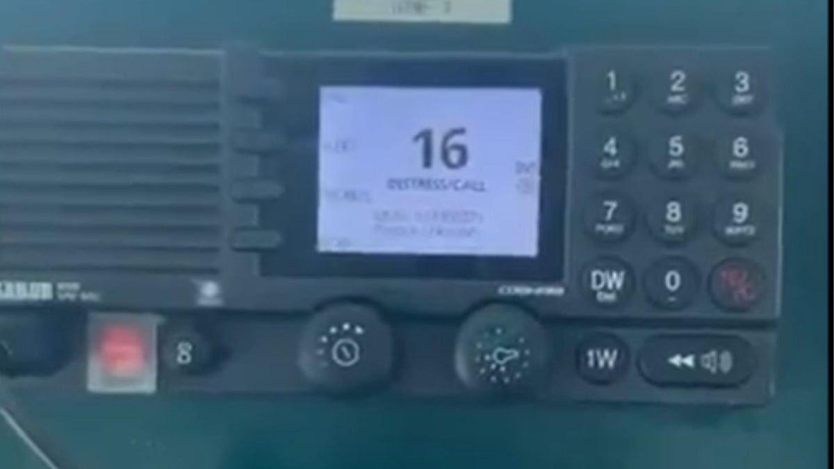 5 Indians Rescued After US Attacks Indian Vessel Near Oman – Video