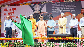 Uttar Pradesh flags off electric and hydrogen buses for Jewar Airport routes